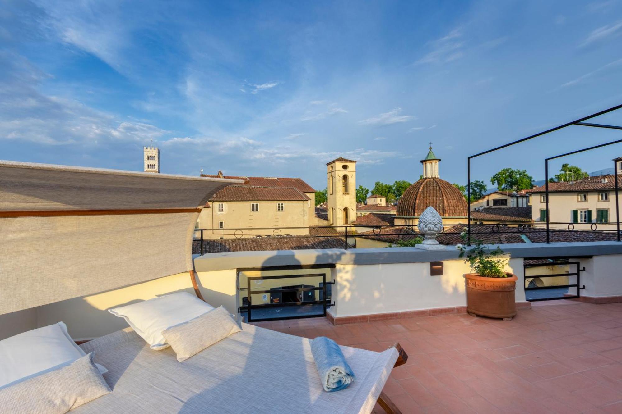 Ferienhaus Attico Con Grande Terrazza Sulla Citta
